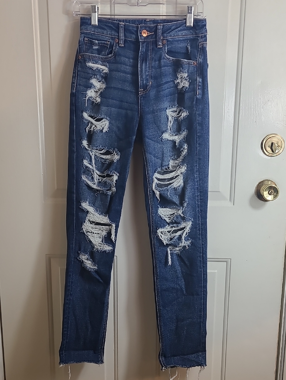 American Eagle Distressed Jeans